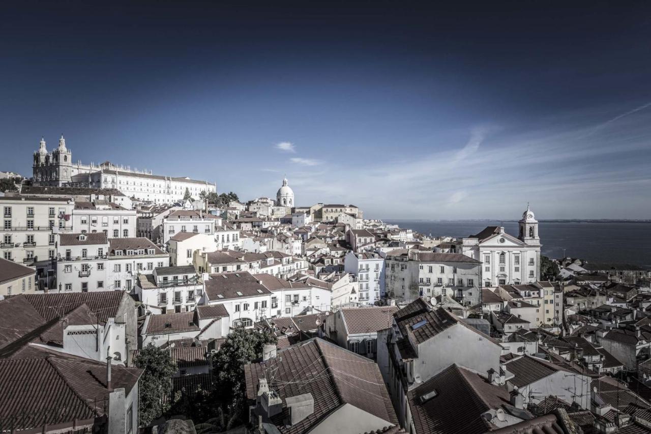 Guestready - Hygge-Style Apartment In Historical Graca Lisbon Luaran gambar
